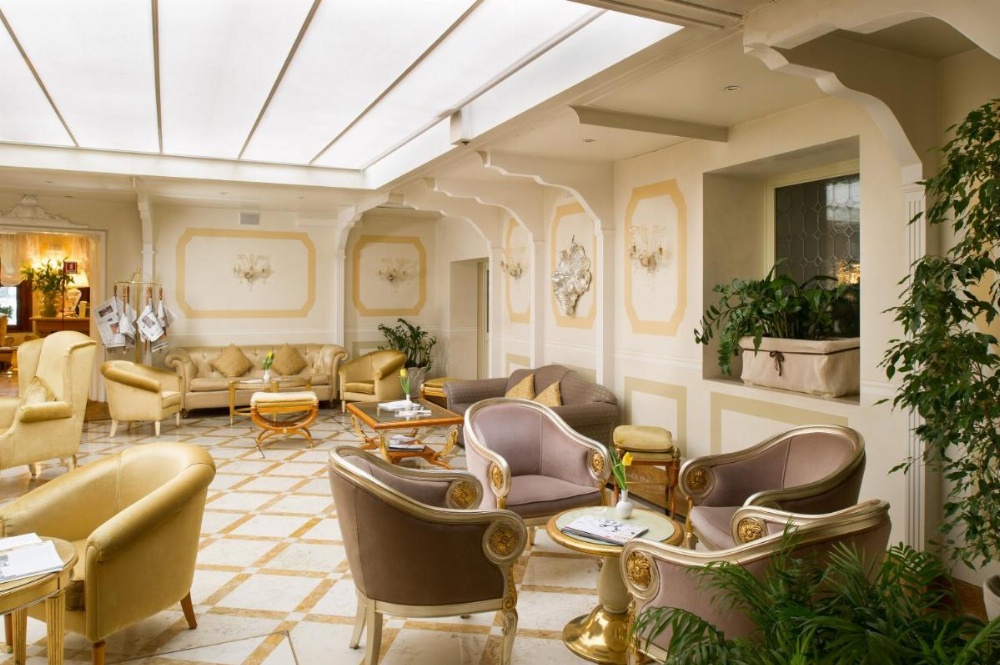 Hotel Carlton On The Grand Canal Image 45